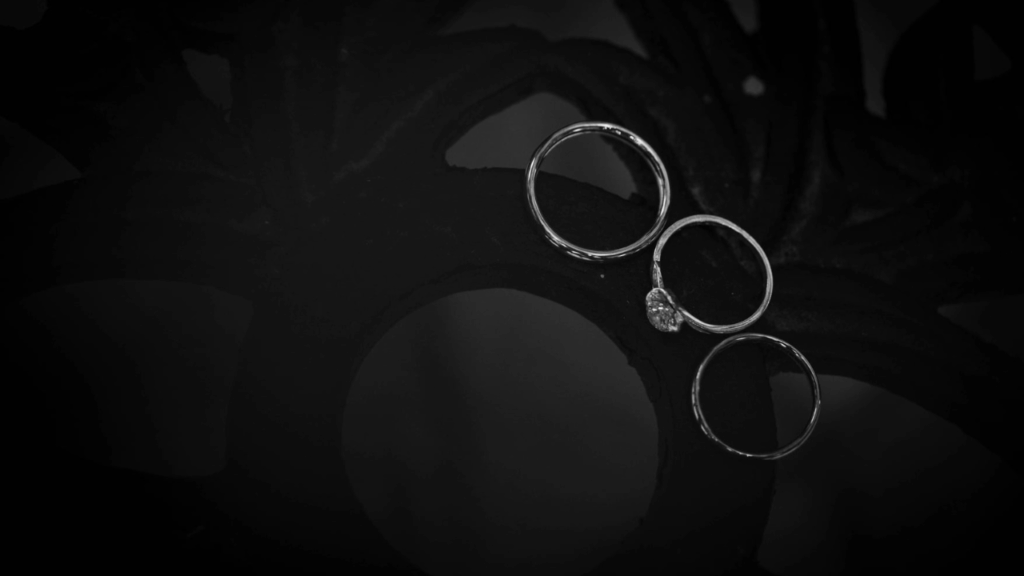 Siapkan data pendukung, jika ada
