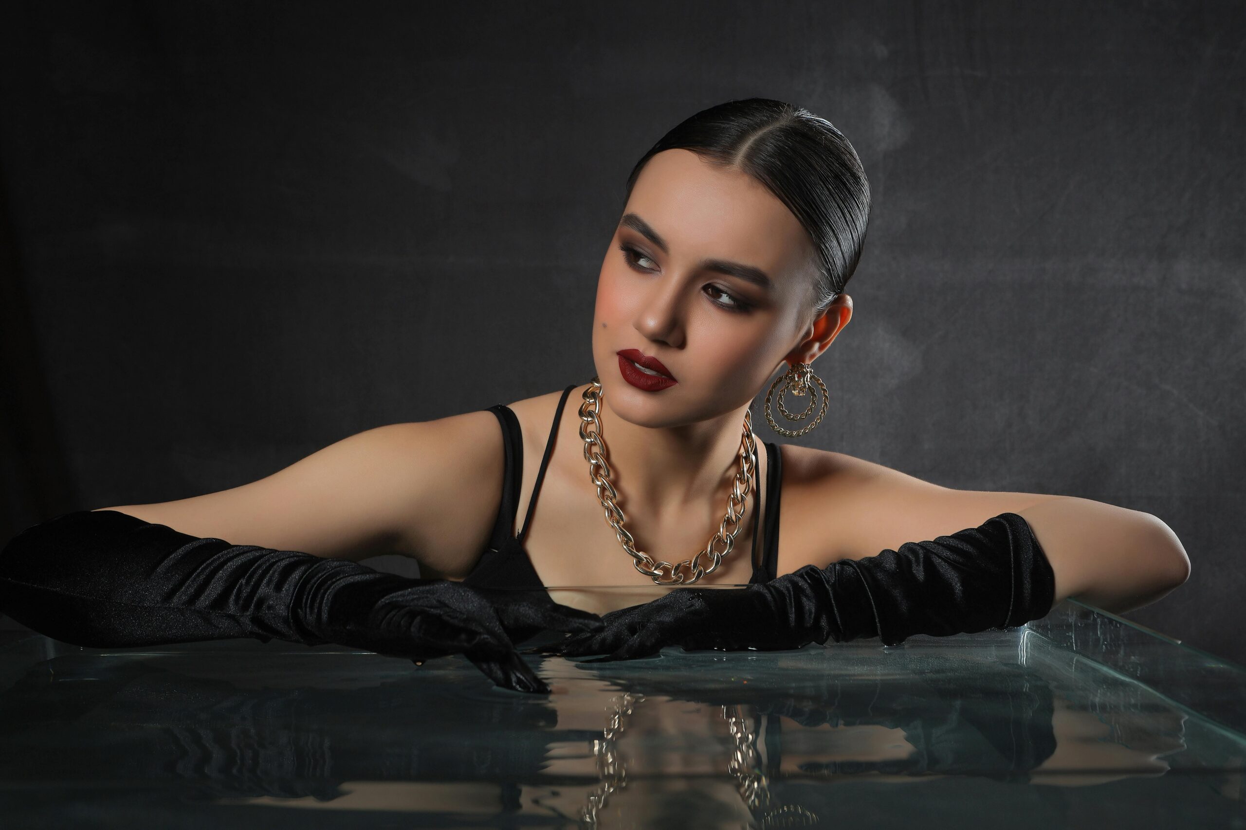 merek perhiasan terkenal